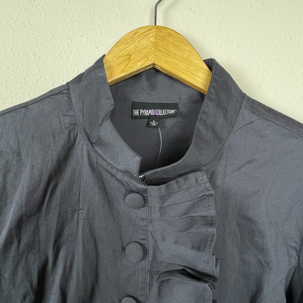 Pyramid Collection Ruffle Jacket Shacket L Black Gothic Whimsigoth‎ Cosplay NWOT - Picture 3 of 8